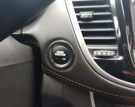 Красный Шевроле Trax, объемом двигателя 1.4 л и пробегом 50 тыс. км за 13600 $, фото 29 на Automoto.ua