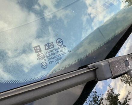 Шевроле Trax, объемом двигателя 1.7 л и пробегом 180 тыс. км за 10900 $, фото 38 на Automoto.ua