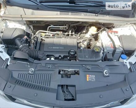 Шевроле Trax, об'ємом двигуна 1.36 л та пробігом 85 тис. км за 12700 $, фото 21 на Automoto.ua