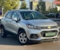 Серый Шевроле Trax, объемом двигателя 1.4 л и пробегом 104 тыс. км за 10500 $, фото 1 на Automoto.ua