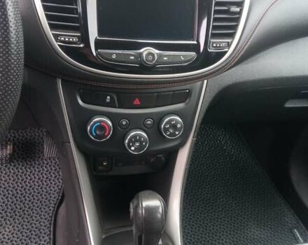 Серый Шевроле Trax, объемом двигателя 1.4 л и пробегом 218 тыс. км за 10800 $, фото 24 на Automoto.ua