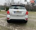 Серый Шевроле Trax, объемом двигателя 1.36 л и пробегом 104 тыс. км за 11300 $, фото 4 на Automoto.ua