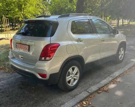 Серый Шевроле Trax, объемом двигателя 1.4 л и пробегом 108 тыс. км за 12800 $, фото 2 на Automoto.ua