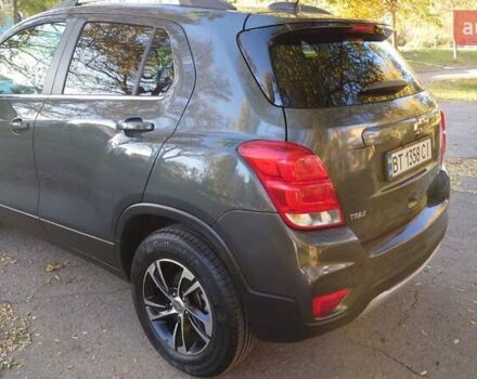 Серый Шевроле Trax, объемом двигателя 1.4 л и пробегом 51 тыс. км за 13500 $, фото 11 на Automoto.ua