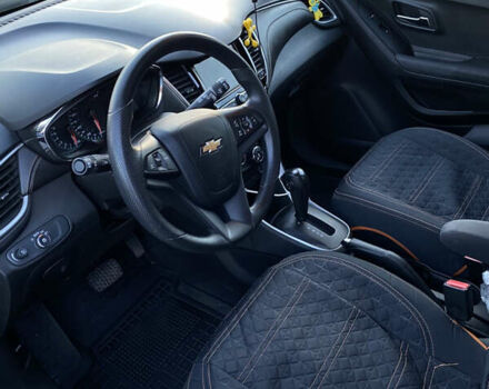 Сірий Шевроле Trax, об'ємом двигуна 1.4 л та пробігом 42 тис. км за 13500 $, фото 6 на Automoto.ua