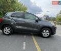 Сірий Шевроле Trax, об'ємом двигуна 1.36 л та пробігом 129 тис. км за 11500 $, фото 2 на Automoto.ua