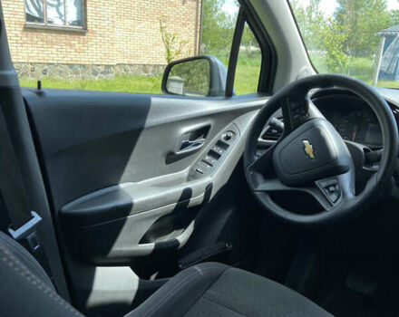 Шевроле Trax 2019 в Ровно на Automoto.ua Серый Шевроле Trax, объемом двигателя 1.4 л и пробегом 141 тыс. км за 12300 $, фото 15 на Automoto.ua