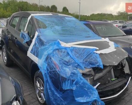 Серый Шевроле Trax, объемом двигателя 1.4 л и пробегом 106 тыс. км за 7300 $, фото 3 на Automoto.ua