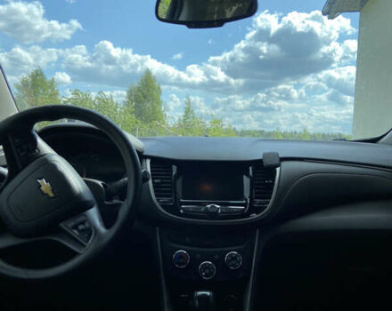 Шевроле Trax 2019 в Ровно на Automoto.ua Серый Шевроле Trax, объемом двигателя 1.4 л и пробегом 141 тыс. км за 12300 $, фото 16 на Automoto.ua