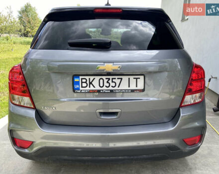 Шевроле Trax 2019 в Ровно на Automoto.ua Серый Шевроле Trax, объемом двигателя 1.4 л и пробегом 141 тыс. км за 12300 $, фото 10 на Automoto.ua