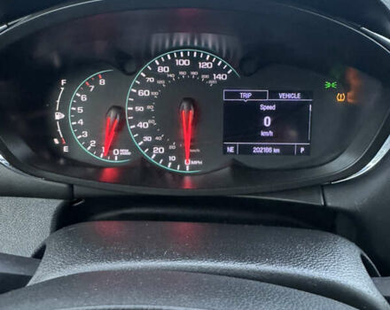 Серый Шевроле Trax, объемом двигателя 1.4 л и пробегом 202 тыс. км за 9600 $, фото 33 на Automoto.ua