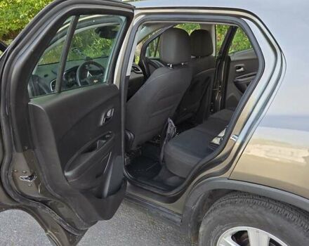 Серый Шевроле Trax, объемом двигателя 1.4 л и пробегом 19 тыс. км за 14400 $, фото 13 на Automoto.ua