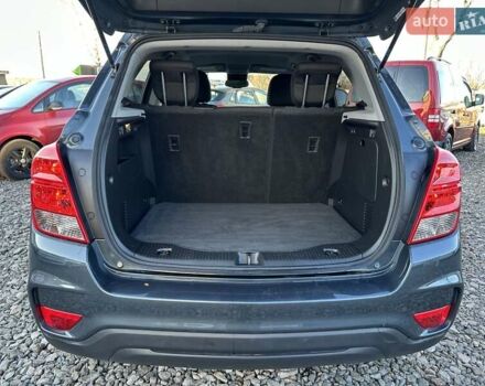 Сірий Шевроле Trax, об'ємом двигуна 1.4 л та пробігом 52 тис. км за 14500 $, фото 14 на Automoto.ua