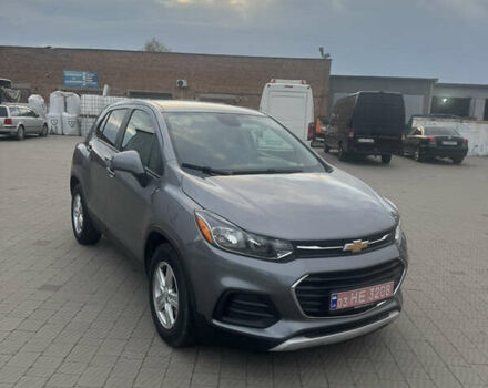 Серый Шевроле Trax, объемом двигателя 1.4 л и пробегом 202 тыс. км за 9600 $, фото 20 на Automoto.ua