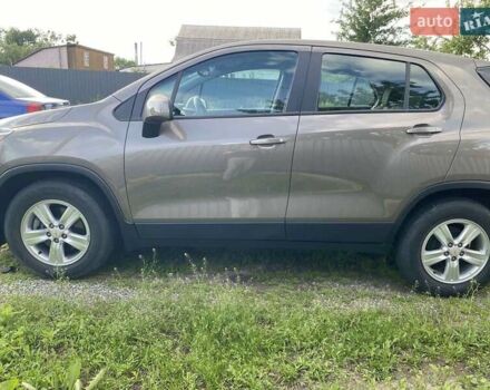 Серый Шевроле Trax, объемом двигателя 1.4 л и пробегом 54 тыс. км за 14500 $, фото 14 на Automoto.ua