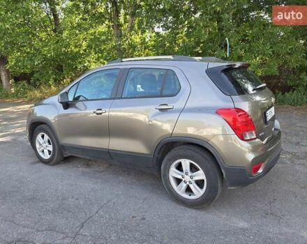 Серый Шевроле Trax, объемом двигателя 1.4 л и пробегом 19 тыс. км за 14400 $, фото 9 на Automoto.ua
