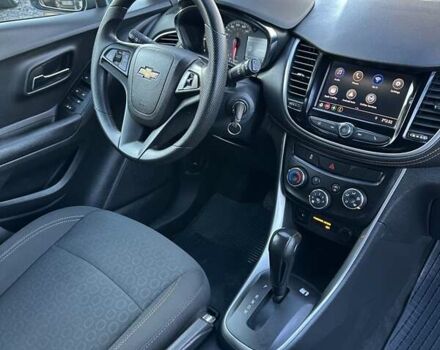Сірий Шевроле Trax, об'ємом двигуна 1.4 л та пробігом 52 тис. км за 14500 $, фото 11 на Automoto.ua