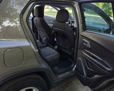 Серый Шевроле Trax, объемом двигателя 1.4 л и пробегом 19 тыс. км за 14400 $, фото 15 на Automoto.ua