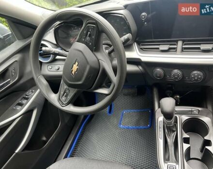 Шевроле Trax 2023 в Львове на Automoto.ua Серый Шевроле Trax, объемом двигателя 1.2 л и пробегом 64 тыс. км за 19200 $, фото 5 на Automoto.ua