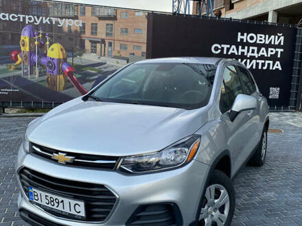 Шевроле Trax 2017 в Полтаве на Automoto.ua Серый Шевроле Trax, объемом двигателя 1.4 л и пробегом 167 тыс. км за 10200 $, фото 1 на Automoto.ua
