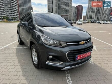 Серый Шевроле Trax, объемом двигателя 1.6 л и пробегом 125 тыс. км за 12999 $, фото 1 на Automoto.ua