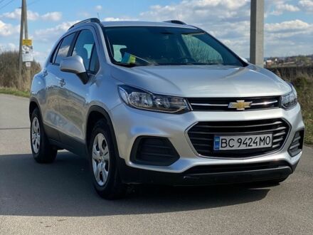 Сірий Шевроле Trax, об'ємом двигуна 1.36 л та пробігом 121 тис. км за 10200 $, фото 1 на Automoto.ua