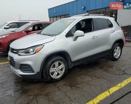 Серый Шевроле Trax, объемом двигателя 1.4 л и пробегом 76 тыс. км за 2400 $, фото 1 на Automoto.ua