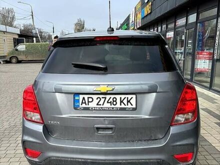 Сірий Шевроле Trax, об'ємом двигуна 1.4 л та пробігом 62 тис. км за 12000 $, фото 1 на Automoto.ua