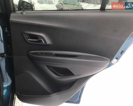 Синий Шевроле Trax, объемом двигателя 1.4 л и пробегом 35 тыс. км за 15740 $, фото 12 на Automoto.ua