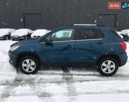 Синий Шевроле Trax, объемом двигателя 1.4 л и пробегом 35 тыс. км за 15740 $, фото 2 на Automoto.ua