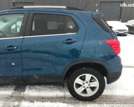 Синій Шевроле Trax, об'ємом двигуна 1.4 л та пробігом 35 тис. км за 15740 $, фото 3 на Automoto.ua
