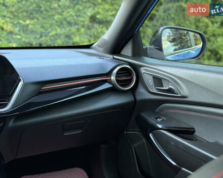 Синий Шевроле Trax, объемом двигателя 1.19 л и пробегом 25 тыс. км за 23999 $, фото 33 на Automoto.ua