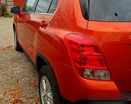 Оранжевый Шевроле Trax, объемом двигателя 1.4 л и пробегом 100 тыс. км за 10400 $, фото 4 на Automoto.ua