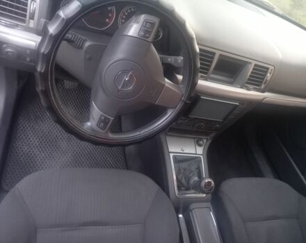 Серый Шевроле Вектра, объемом двигателя 1.8 л и пробегом 300 тыс. км за 4500 $, фото 6 на Automoto.ua