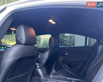 Белый Шевроле Вольт, объемом двигателя 1.4 л и пробегом 263 тыс. км за 11000 $, фото 43 на Automoto.ua