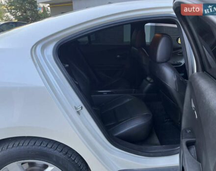 Белый Шевроле Вольт, объемом двигателя 1.4 л и пробегом 263 тыс. км за 11000 $, фото 47 на Automoto.ua