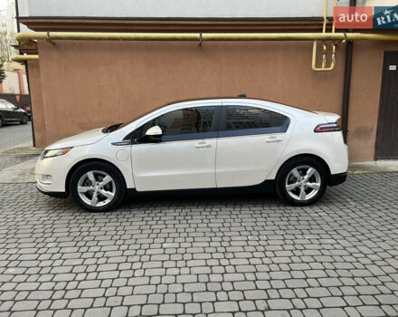 Білий Шевроле Вольт, об'ємом двигуна 1.4 л та пробігом 263 тис. км за 9500 $, фото 3 на Automoto.ua