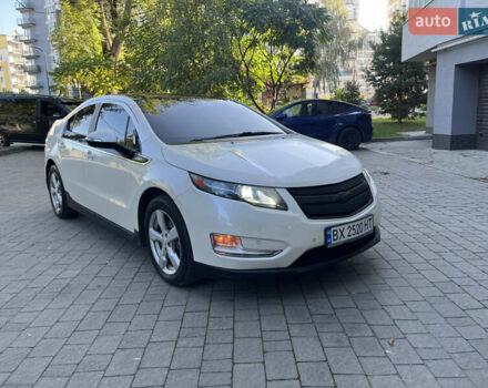Белый Шевроле Вольт, объемом двигателя 1.4 л и пробегом 262 тыс. км за 11000 $, фото 8 на Automoto.ua