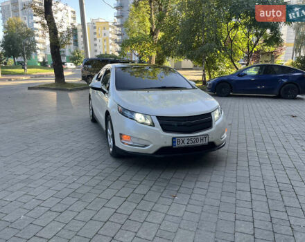 Белый Шевроле Вольт, объемом двигателя 1.4 л и пробегом 262 тыс. км за 11000 $, фото 14 на Automoto.ua