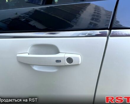 Білий Шевроле Вольт, об'ємом двигуна 1.4 л та пробігом 260 тис. км за 11500 $, фото 4 на Automoto.ua