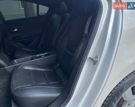 Белый Шевроле Вольт, объемом двигателя 1.4 л и пробегом 262 тыс. км за 11000 $, фото 46 на Automoto.ua