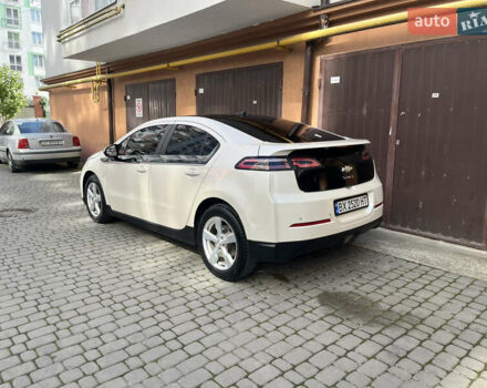 Белый Шевроле Вольт, объемом двигателя 1.4 л и пробегом 263 тыс. км за 11000 $, фото 37 на Automoto.ua