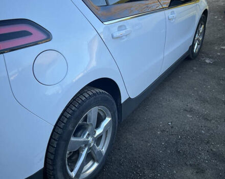 Белый Шевроле Вольт, объемом двигателя 1.4 л и пробегом 164 тыс. км за 7500 $, фото 1 на Automoto.ua