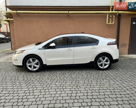 Белый Шевроле Вольт, объемом двигателя 1.4 л и пробегом 263 тыс. км за 11000 $, фото 60 на Automoto.ua