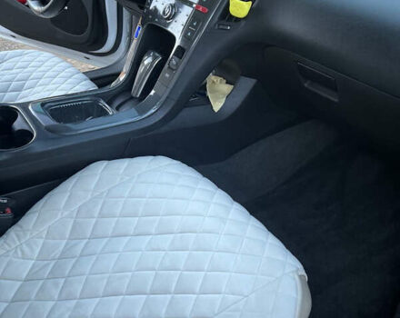 Белый Шевроле Вольт, объемом двигателя 1.4 л и пробегом 164 тыс. км за 7500 $, фото 8 на Automoto.ua