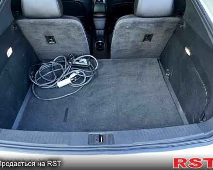 Білий Шевроле Вольт, об'ємом двигуна 1.4 л та пробігом 260 тис. км за 11500 $, фото 7 на Automoto.ua