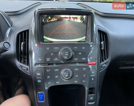 Белый Шевроле Вольт, объемом двигателя 1.4 л и пробегом 262 тыс. км за 11000 $, фото 39 на Automoto.ua