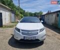 Белый Шевроле Вольт, объемом двигателя 1.4 л и пробегом 183 тыс. км за 8800 $, фото 1 на Automoto.ua