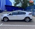 Белый Шевроле Вольт, объемом двигателя 1.4 л и пробегом 149 тыс. км за 10000 $, фото 1 на Automoto.ua