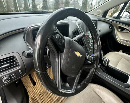 Белый Шевроле Вольт, объемом двигателя 1.4 л и пробегом 245 тыс. км за 8400 $, фото 13 на Automoto.ua